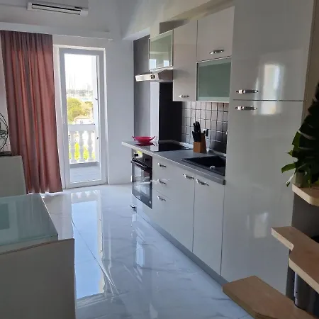 Denis Apartamento *