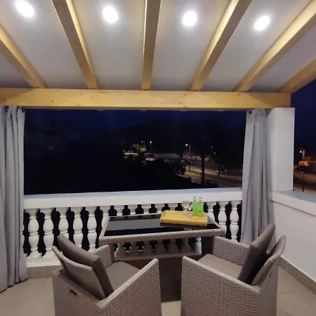 Apartamento Denis *